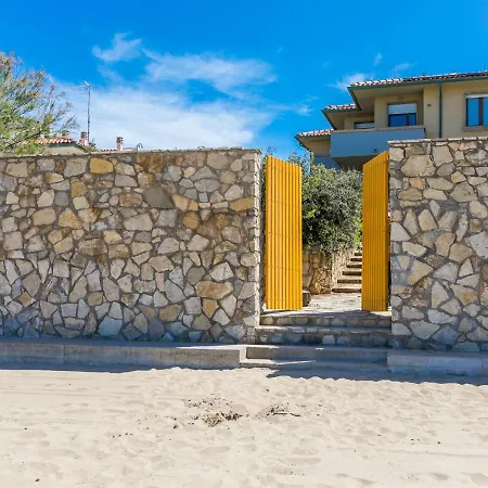 Marequi By Interhome * San Vincenzo
